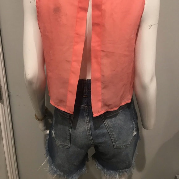 Women’s Denim shorts/ Distressed jean shorts Sz Lg - Picture 6 of 8